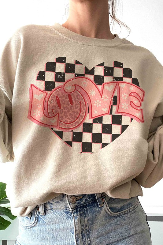 PLUS SIZE - HAPPY FACE LOVE Graphic Sweatshirt