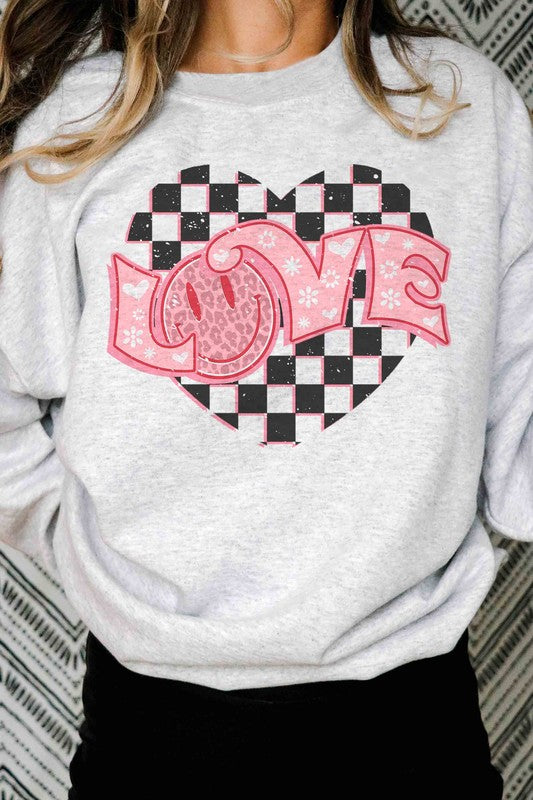 PLUS SIZE - HAPPY FACE LOVE Graphic Sweatshirt