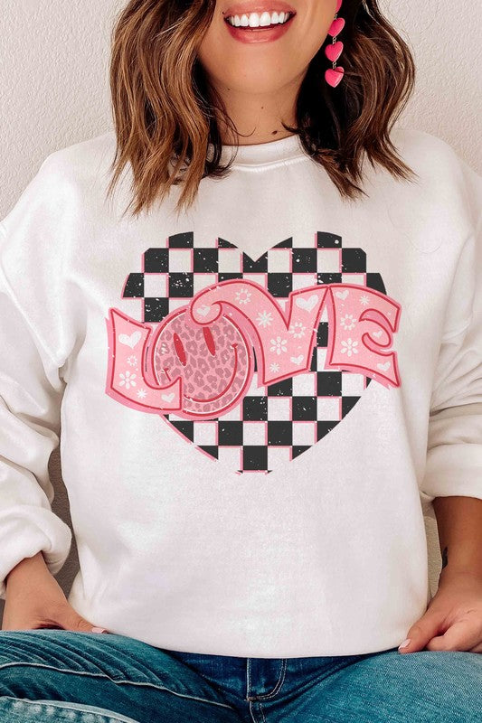 PLUS SIZE - HAPPY FACE LOVE Graphic Sweatshirt